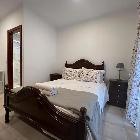 Vina's Place Bed & Breakfast *