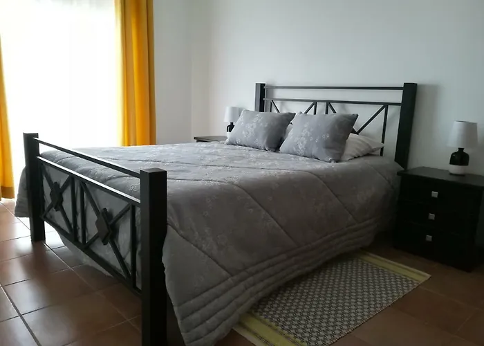 Vina's Place * Nazare