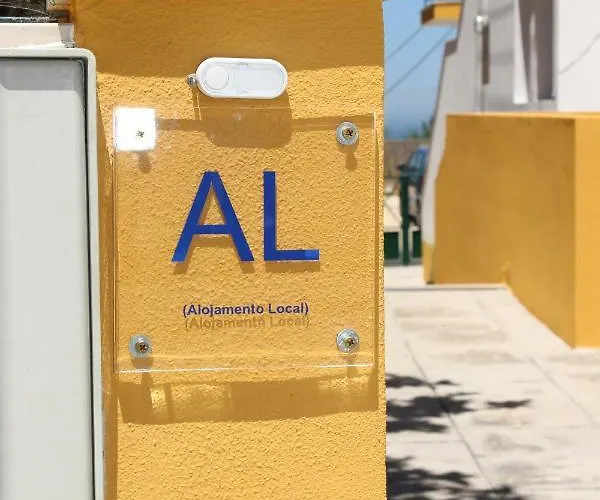 Bed & Breakfast Vina's Place Nazare